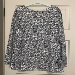 Blue and white print top